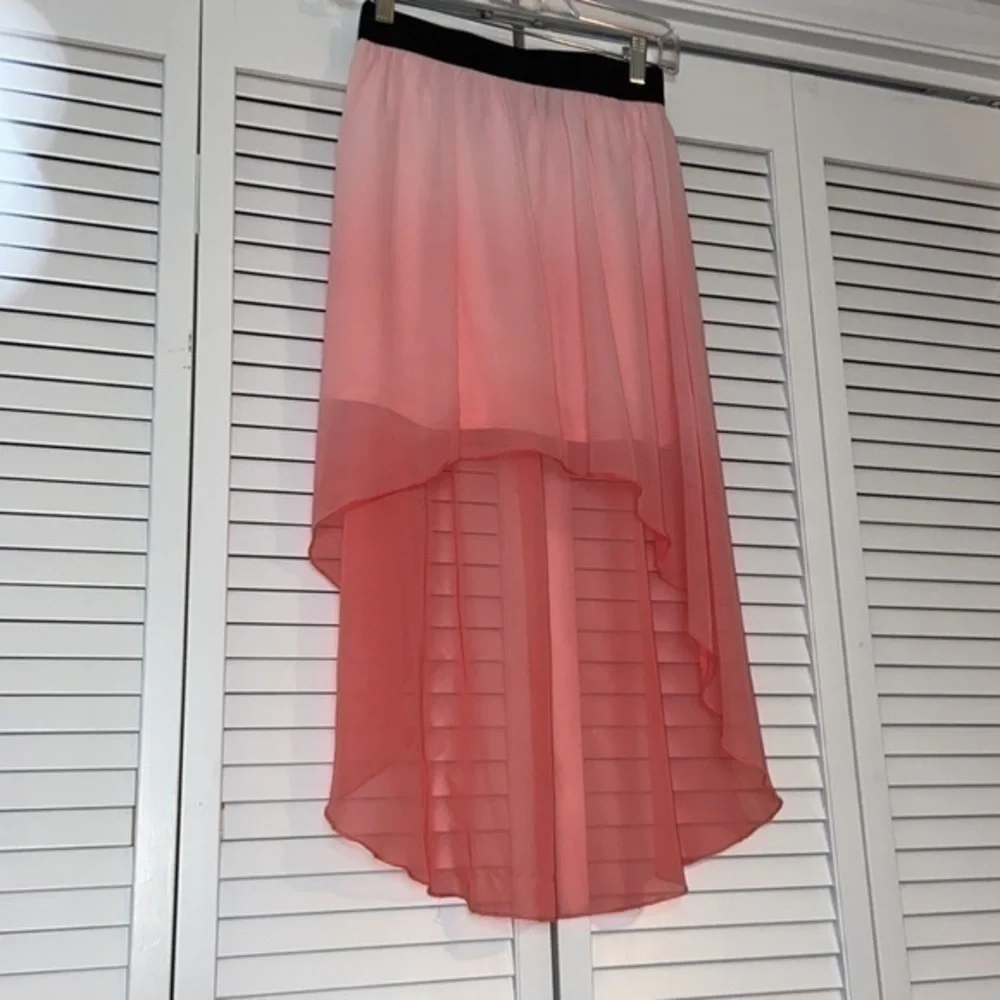 💥 FOREVER 21 High Low Skirt Size Small